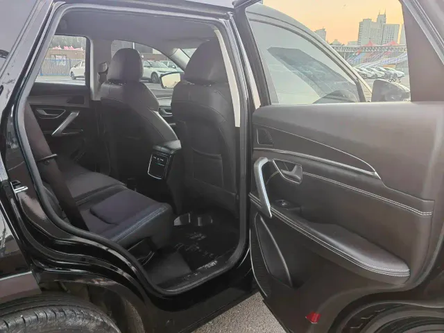 Jetour X70 Plus — Фото автомобиля 16