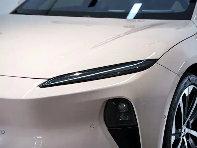 Nio ET5 — Фото автомобиля 9