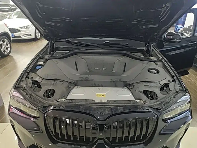 BMW iX3 — Фото автомобиля 19