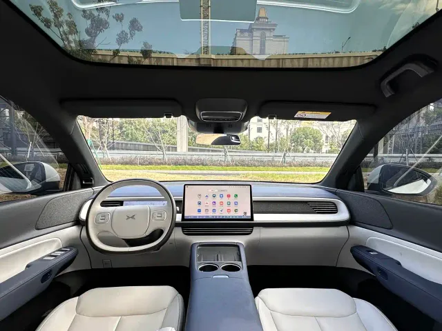 Xpeng G6 — Фото автомобиля 11