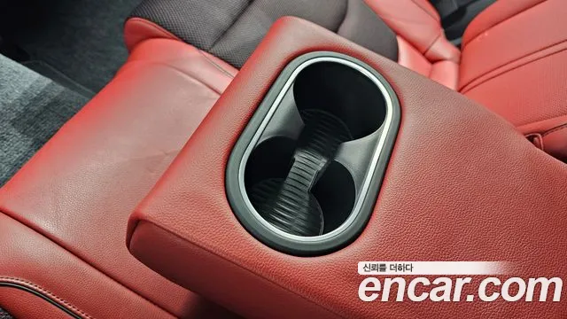 Genesis GV70 2.2 Дизель AWD — Фото автомобиля 27