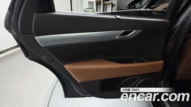 Genesis G80 RG3 — Фото автомобиля 14