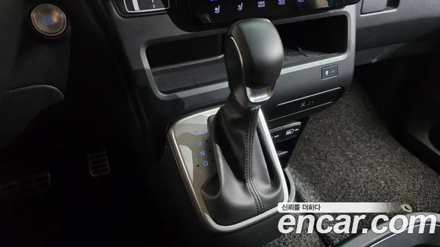 Hyundai Staria — Фото автомобиля 11