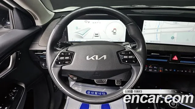 Kia EV6 — Фото автомобиля 15