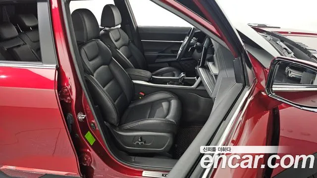 KG_Mobility_Ssangyong Torres — Фото автомобиля 12