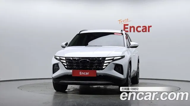 Hyundai Tucson Tucson (NX4) Бензин 1.6 турбо 2WD — Фото автомобиля 3
