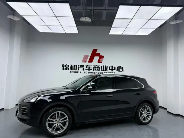 Porsche Cayenne — Фото автомобиля 5