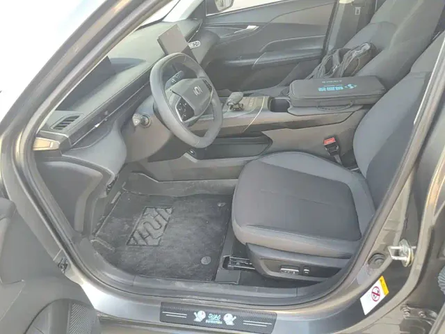 Changan Qiyuan A05 — Фото автомобиля 14