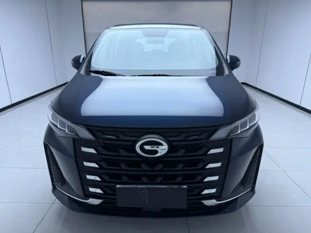 GAC Trumpchi M6 — Фото автомобиля 2