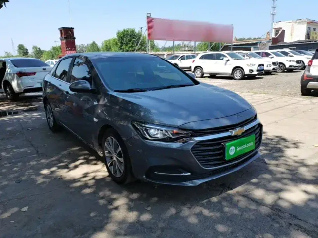 Chevrolet Monza — Фото автомобиля 3