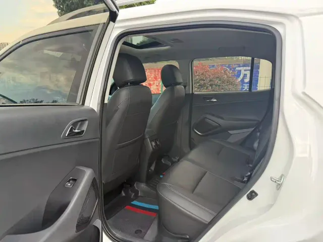 Hyundai ix35 — Фото автомобиля 9