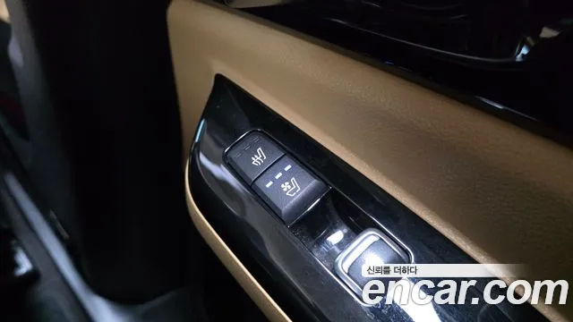 Kia Canival Carnival 4 поколение Бензин 7 мест Signature — Фото автомобиля 18