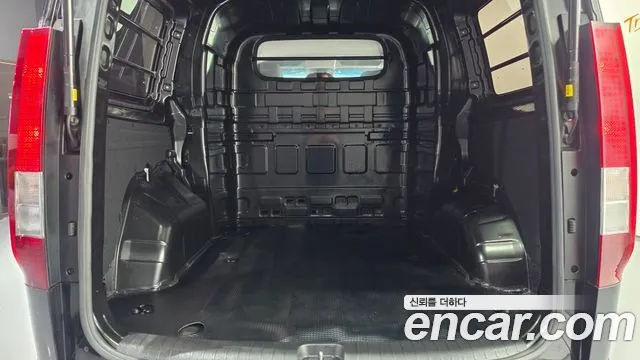 Hyundai Staria — Фото автомобиля 20