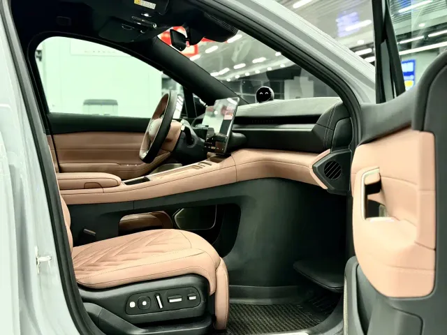 Nio EC6 — Фото автомобиля 9