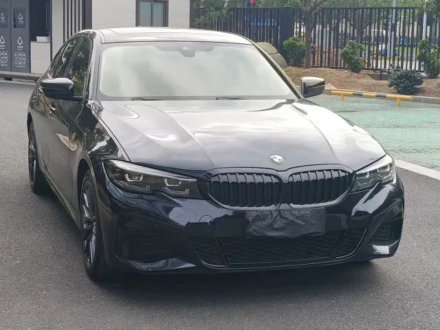 BMW 3 Series — Фото автомобиля 3