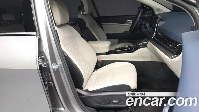 Kia Sportage Sportage 5-е поколение Бензин 1.6 турбо 2WD — Фото автомобиля 9