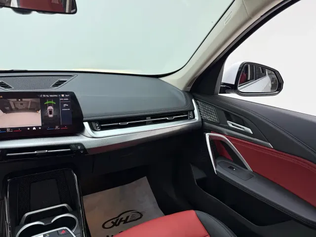 BMW X1 — Фото автомобиля 11