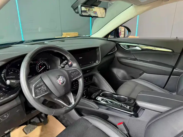 Buick Envision Plus — Фото автомобиля 11