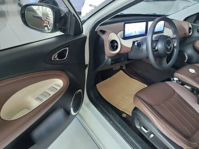 Wuling Bingo — Фото автомобиля 15