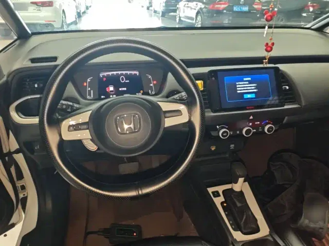 Honda Fit — Фото автомобиля 9