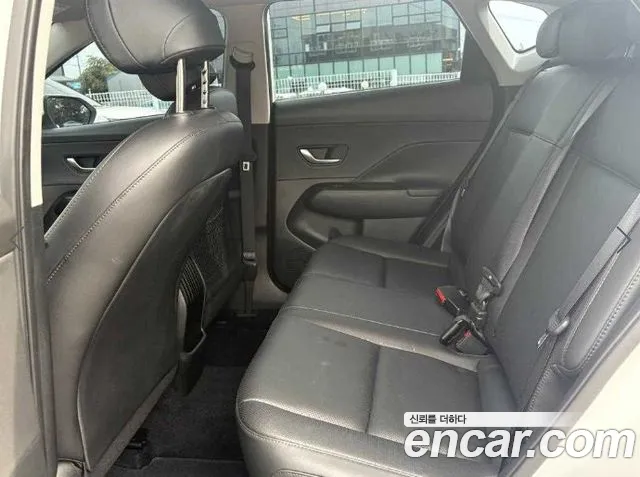 Hyundai Kona SX2 — Фото автомобиля 5