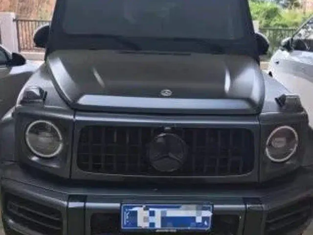Mercedes-Benz G-Class — Фото автомобиля 2