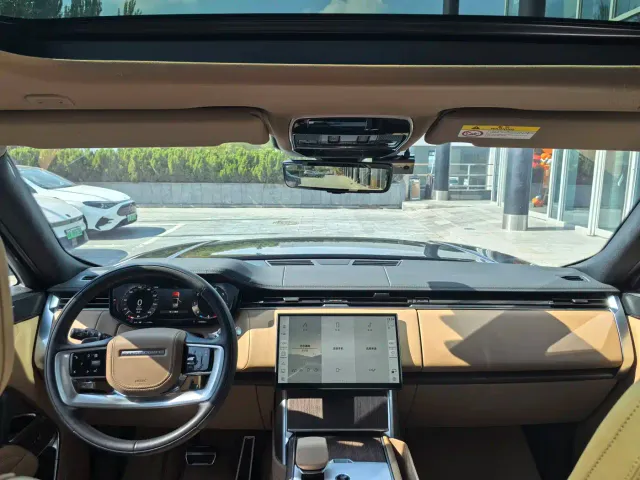 Land Rover Range Rover — Фото автомобиля 10