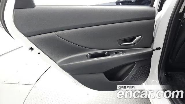 Hyundai Avante CN7 — Фото автомобиля 14