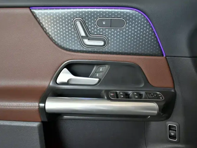 Mercedes-Benz EQA — Фото автомобиля 9