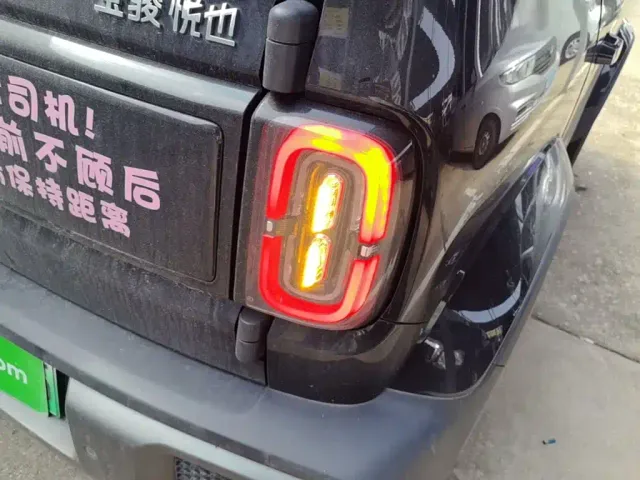 Baojun Yep — Фото автомобиля 7