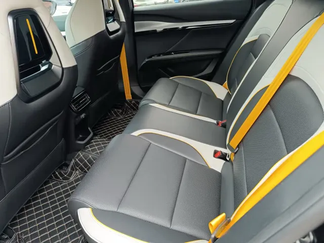 MG 5 Scorpio — Фото автомобиля 10