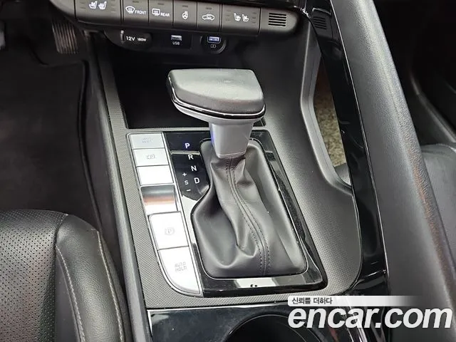 Hyundai Avante CN7 — Фото автомобиля 8