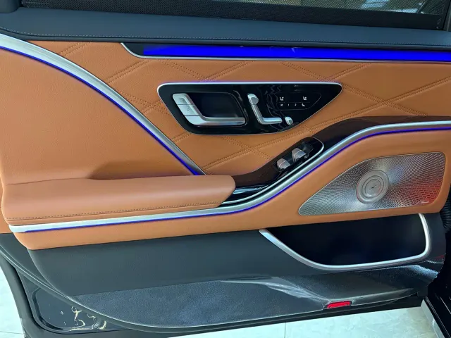 Mercedes-Benz Maybach S-Class — Фото автомобиля 15