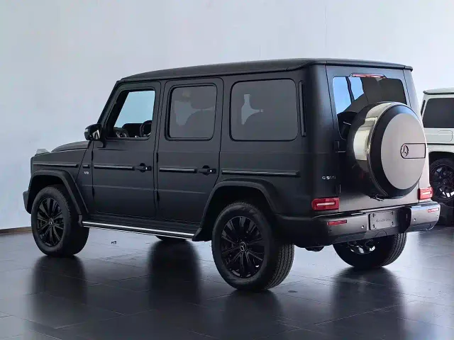 Mercedes-Benz G-Class — Фото автомобиля 16