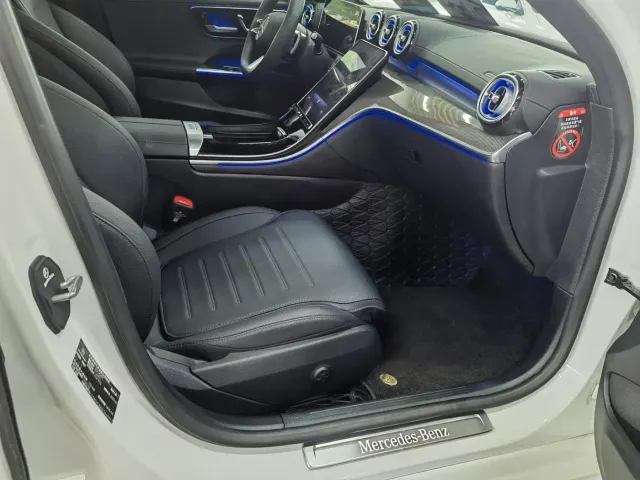 Mercedes-Benz C-Class — Фото автомобиля 20