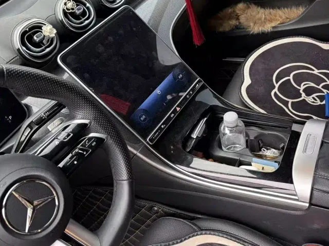 Mercedes-Benz C-Class — Фото автомобиля 2