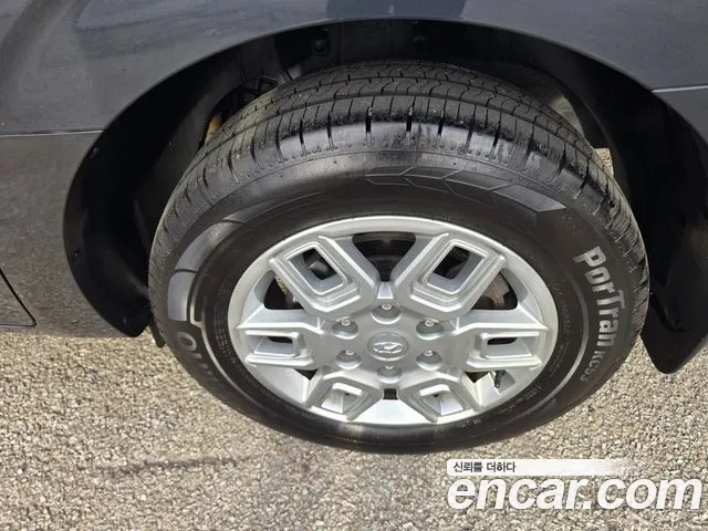 Hyundai Staria — Фото автомобиля 8