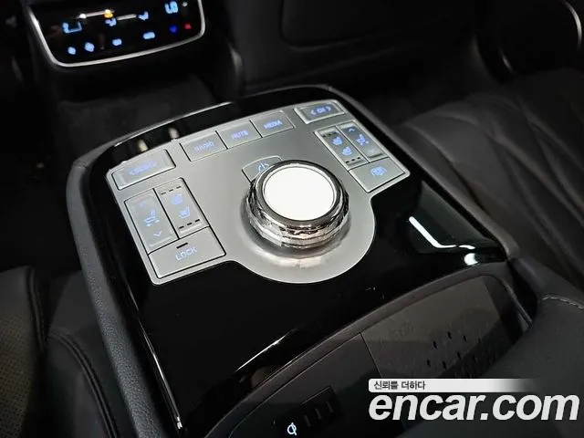 Genesis G80 RG3 — Фото автомобиля 14