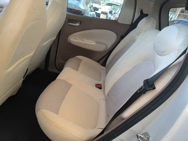 Wuling Hongguang Mini EV — Фото автомобиля 16