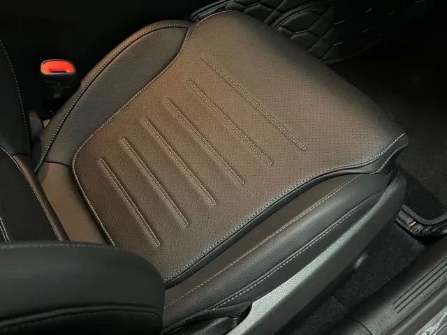Mercedes-Benz C-Class — Фото автомобиля 30