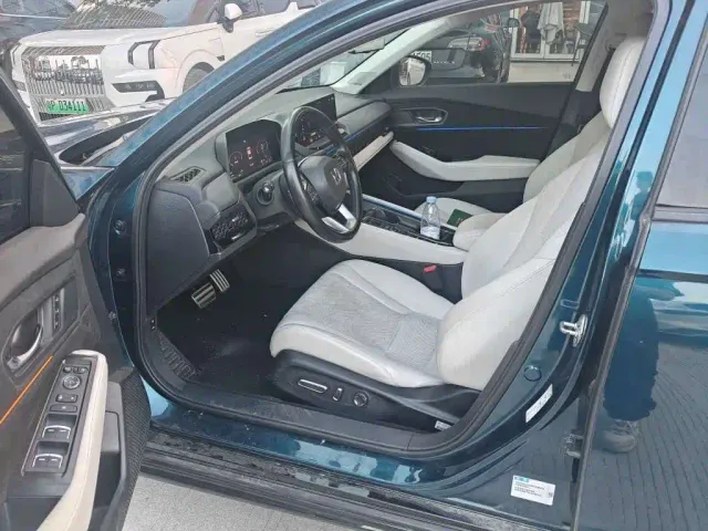 Honda Accord — Фото автомобиля 5