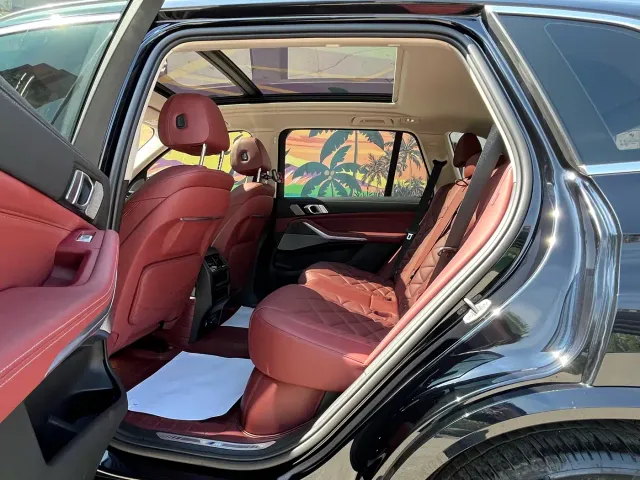 BMW X5 — Фото автомобиля 14