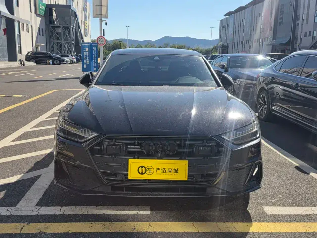 Audi A7L — Фото автомобиля 3