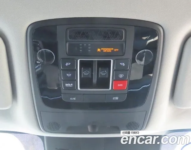 Kia Carnival Generation 4 — Фото автомобиля 11