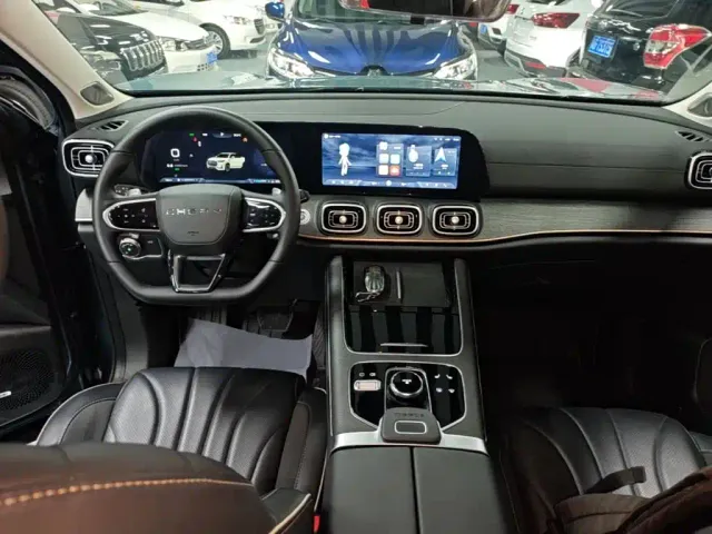 Chery Tiggo 9 — Фото автомобиля 5