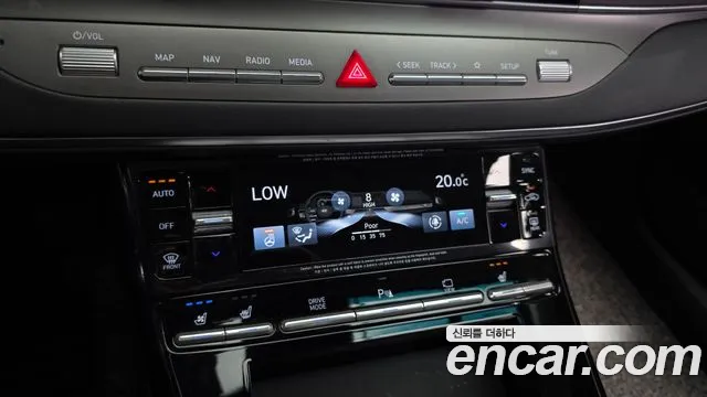 Hyundai Grandeur Новый Grandeur IG 3.0 LPi (Такси) — Фото автомобиля 18