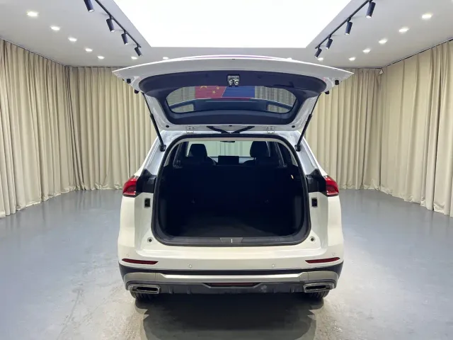 Haval H6 — Фото автомобиля 8