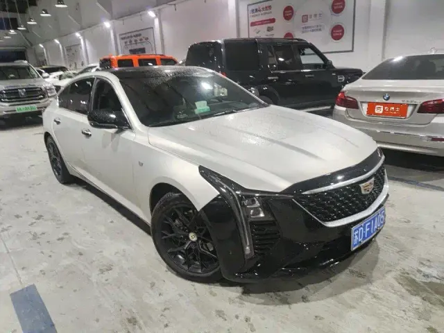 Cadillac CT5 — Фото автомобиля 5