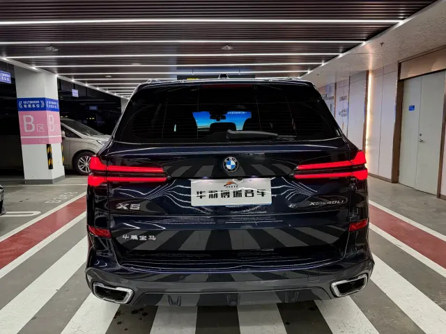 BMW X5 — Фото автомобиля 15
