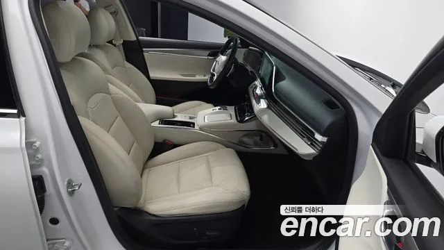 Hyundai Grandeur Новый Grandeur IG — Фото автомобиля 26
